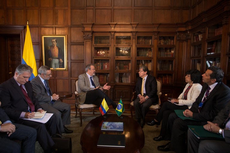 Foto Ministério das Relações Exteriores Colômbia.jpg